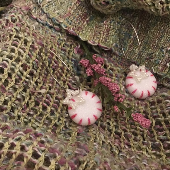 2/$10.00 Peppermint Earrings - Picture 3 of 6